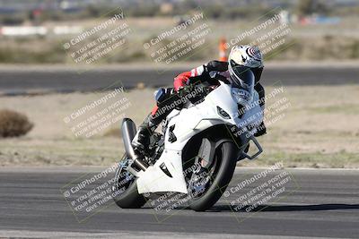 media/Jan-15-2026-Racers Edge (Thu) [[dfebeb70ab]]/3-B Group/Session 2 (Turn 11)/